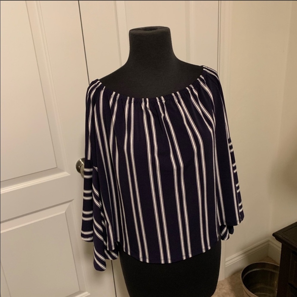 Express Off the Shoulder Top - Picture 2 of 4